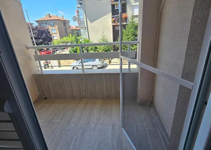 Appartamento кастро2-castro Apartments2