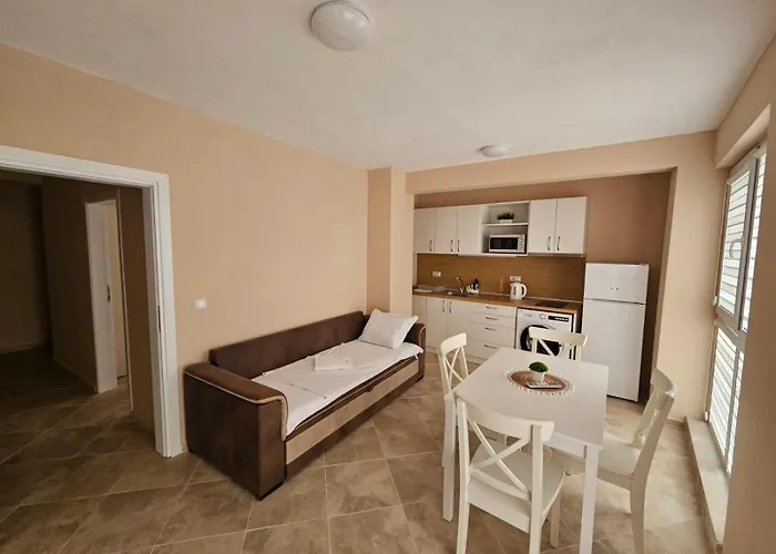 кастро2-castro Apartments2 *