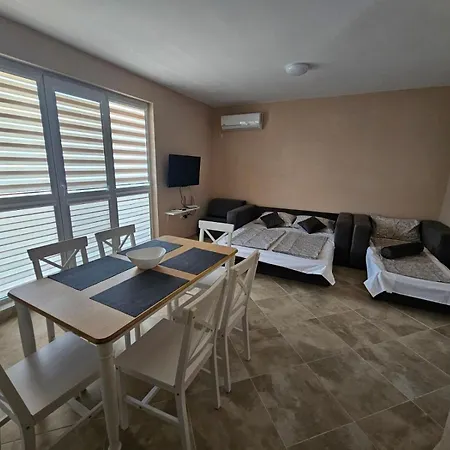 кастро2-castro Apartments2 *