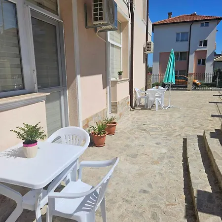 кастро2-castro Apartments2 Апартамент *