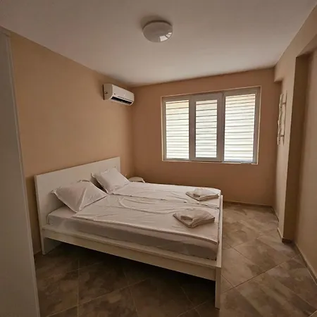 кастро2-castro Apartments2 Апартамент *