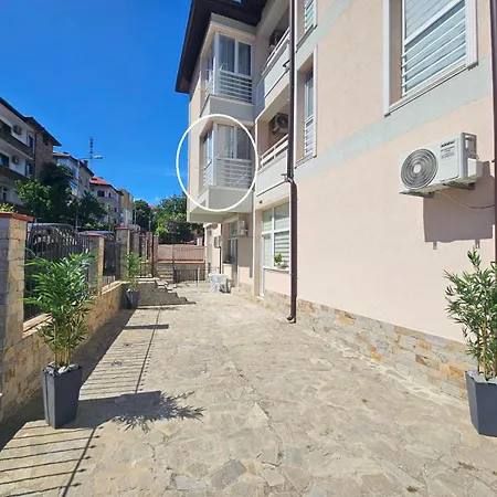 кастро2-castro Apartments2 Daire Tsarevo
